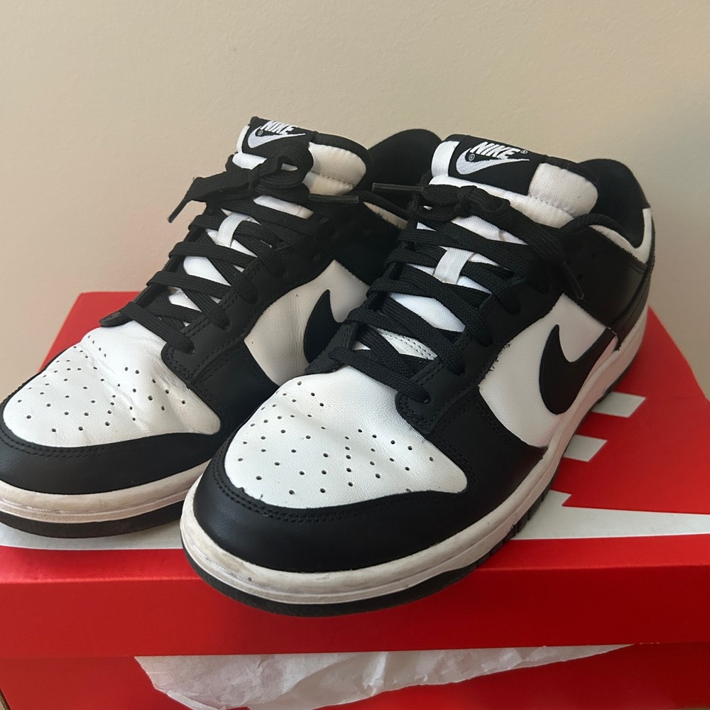 Nike Men's Panda Dunks